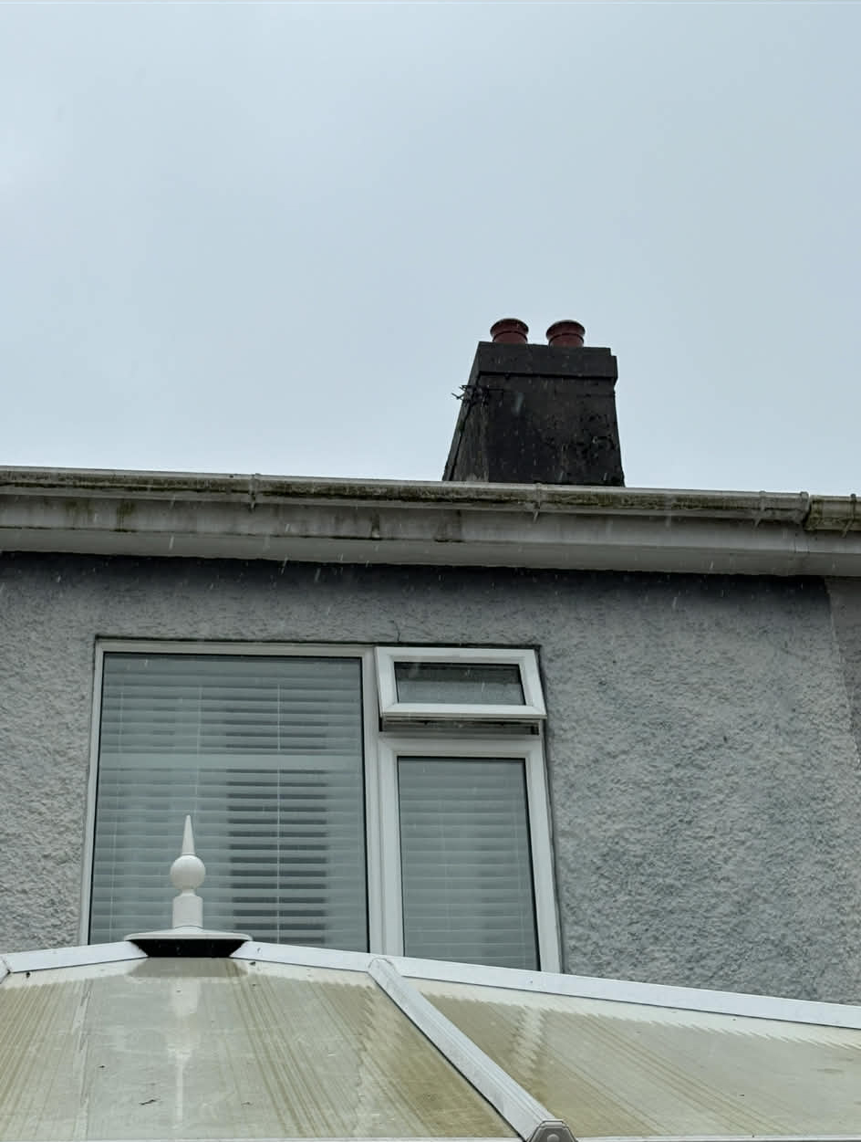 Soffit Cleaning - Before cleaning